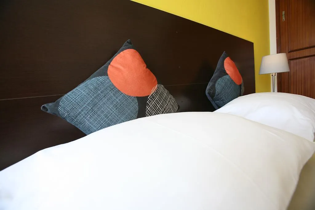 Bed & Breakfast Flow House - Guesthouse Surf Kite Surf School Lagos